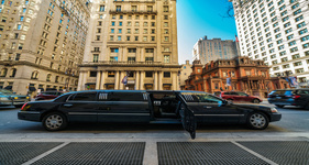 1-6 passenger limo to DIA airport in Golden, CO