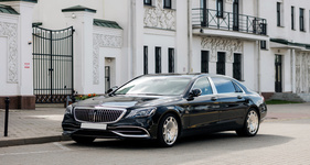 Sedan taxi to DIA airport in Golden, CO
